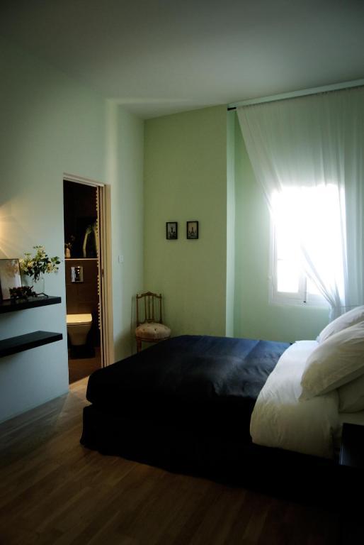 Monte Arena Bed and Breakfast Montaren-et-Saint-Médiers Camera foto