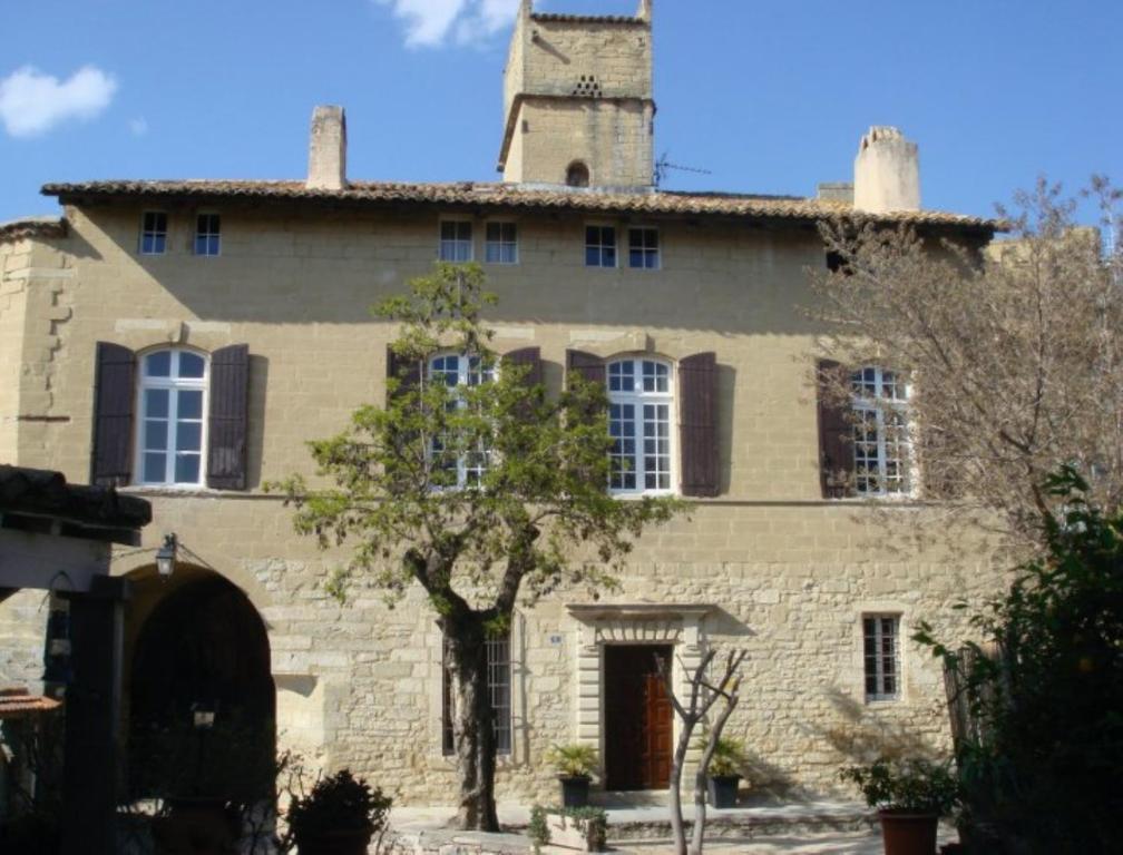 Monte Arena Bed and Breakfast Montaren-et-Saint-Médiers Esterno foto