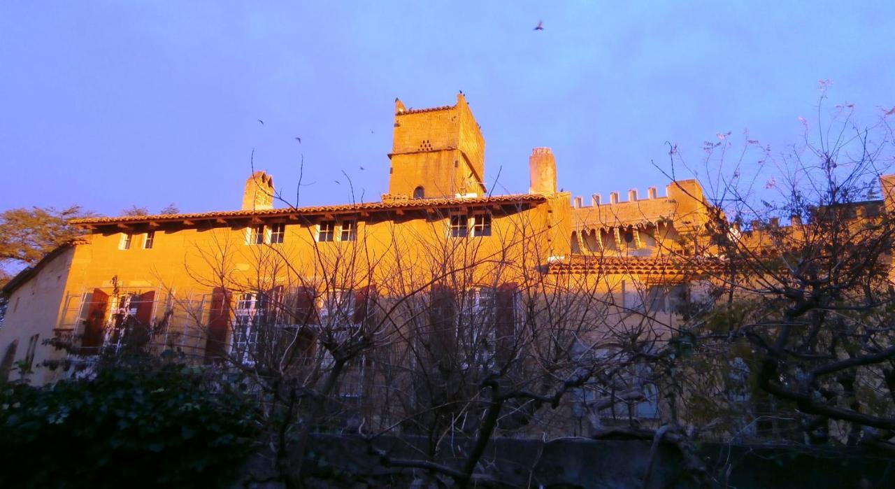 Monte Arena Bed and Breakfast Montaren-et-Saint-Médiers Esterno foto